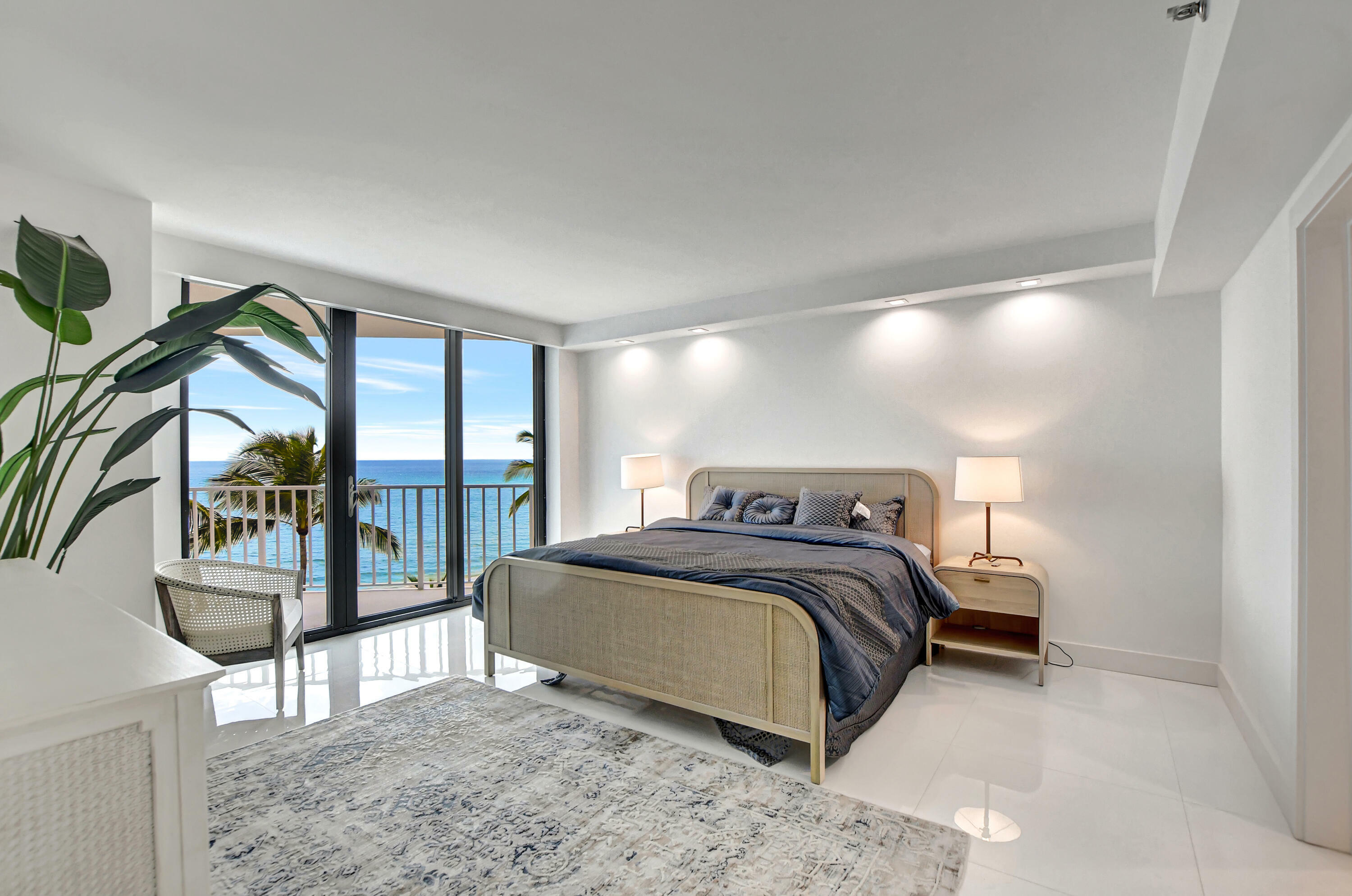 Property Photo:  2917 S Ocean Boulevard 403  FL 33487 