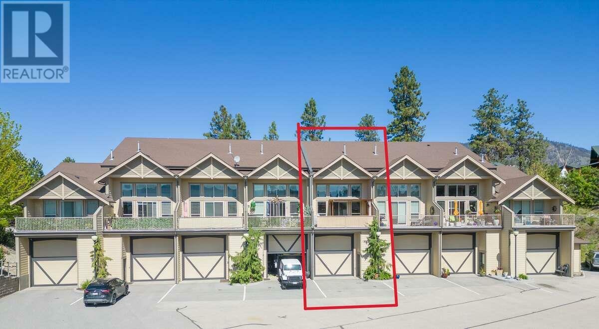 Property Photo: 3359 Cougar Road 5 BC V4T 3G1