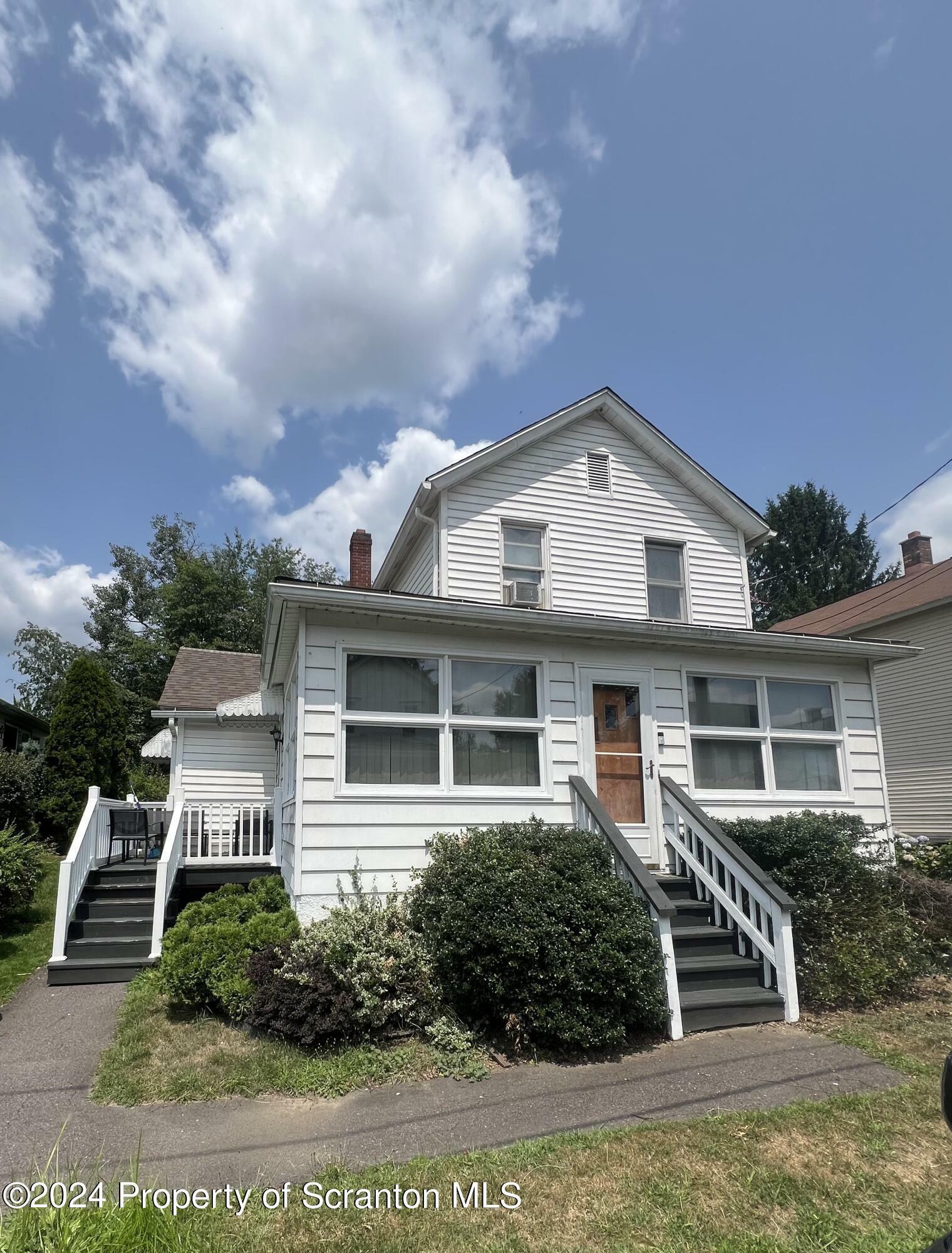 Property Photo:  143 Hudson Street L 25  PA 18434 