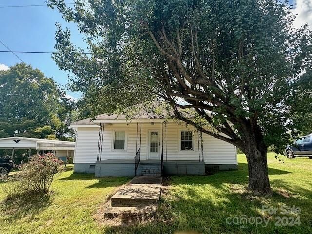 Property Photo:  3076 Lightview Lane  NC 28092 