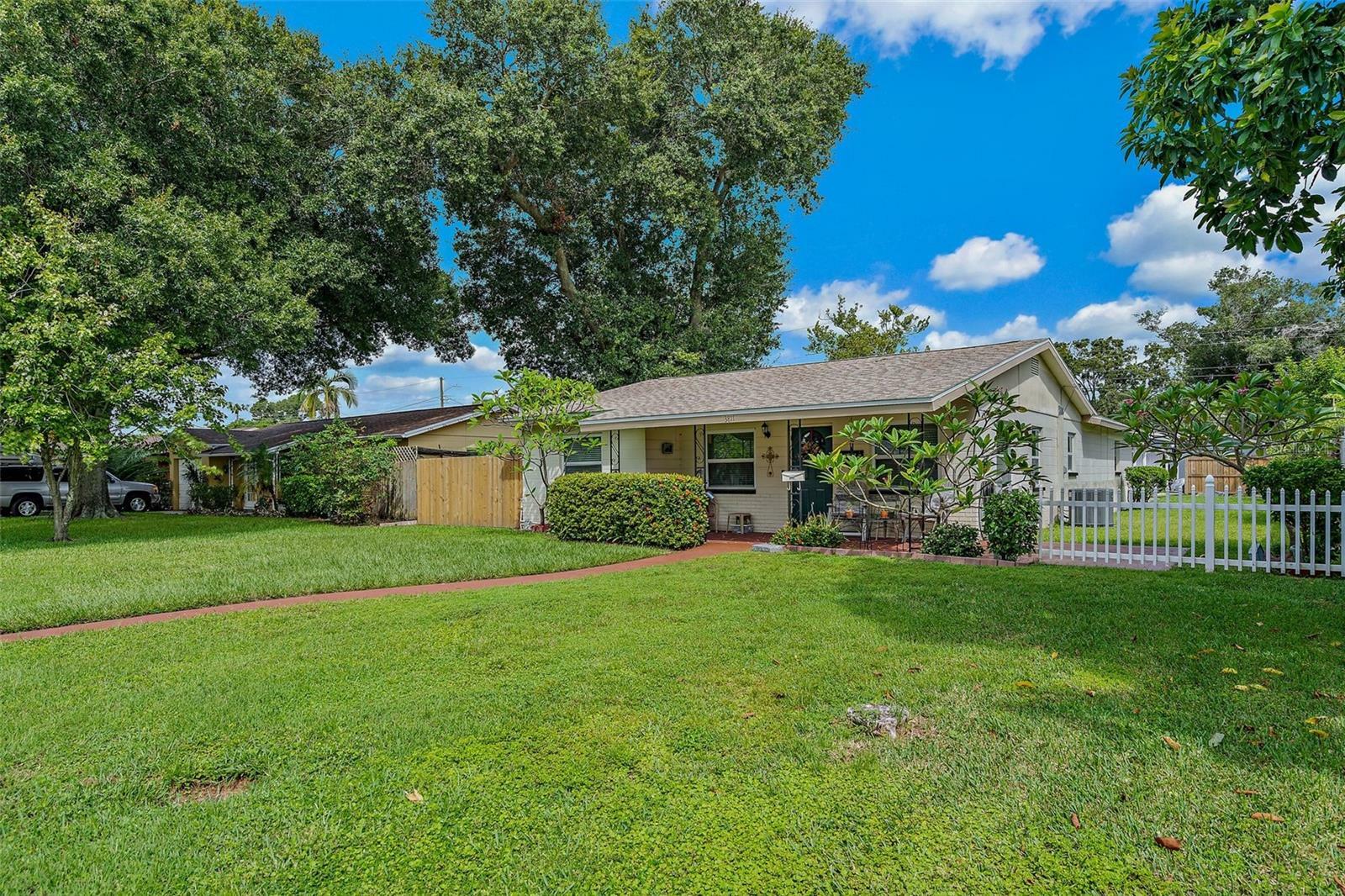 Property Photo:  3811 14th Avenue N  FL 33713 