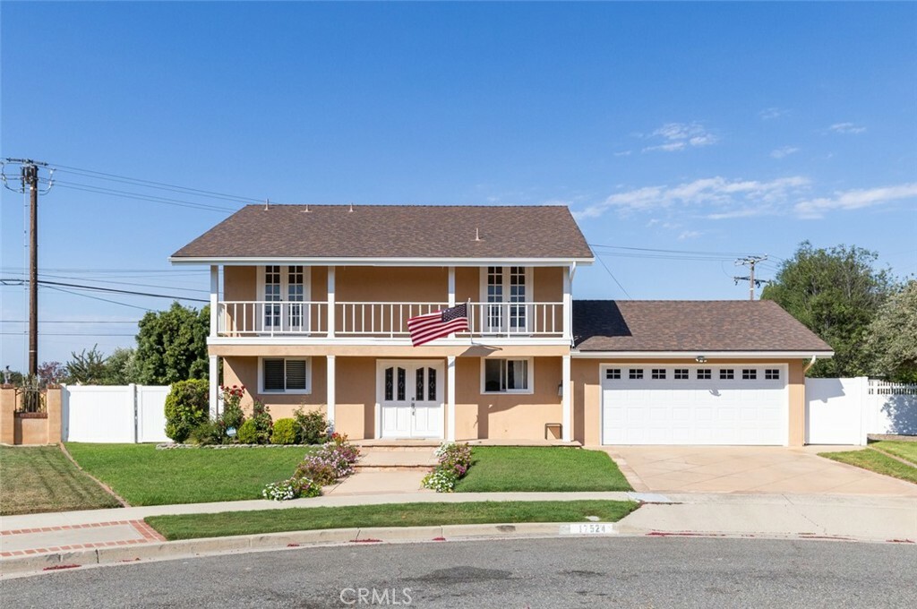 Property Photo:  17524 Santa Paula Circle  CA 92708 