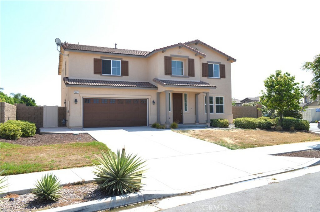 Property Photo:  6924 Stillbrook Way  CA 92880 