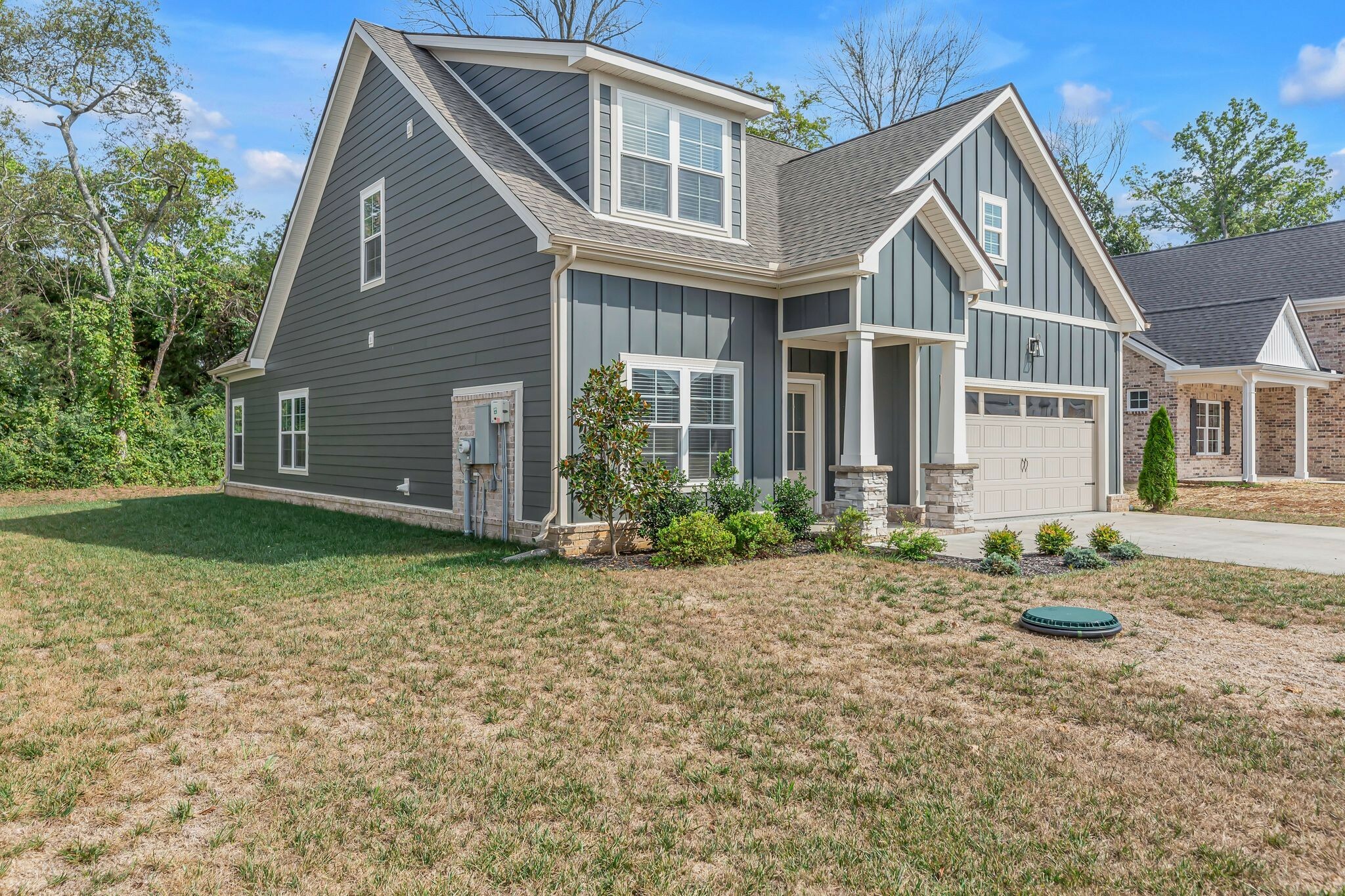 Property Photo: 446 Ruby Oaks Ln TN 37128