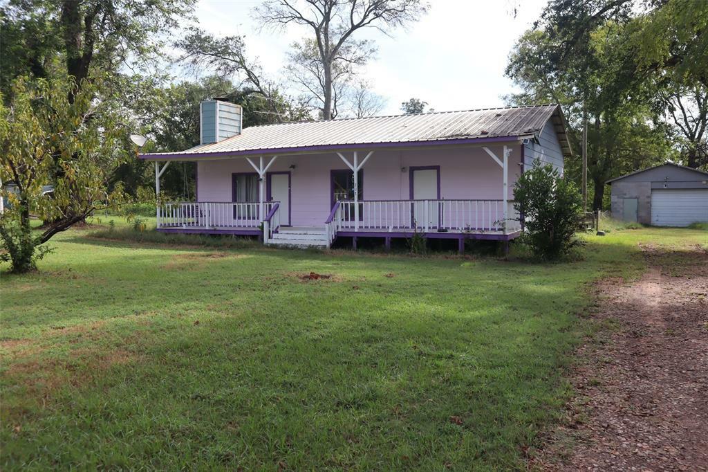 Property Photo:  208 N Pearl Street  TX 75755 