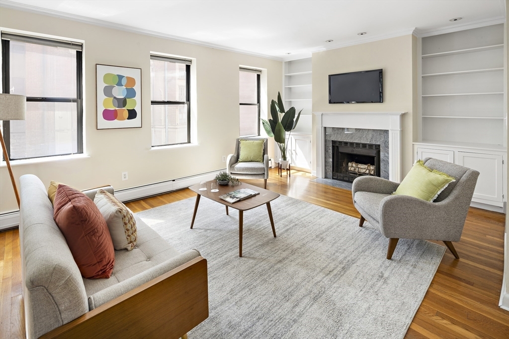 Property Photo: 69 Myrtle Street 3 MA 02114