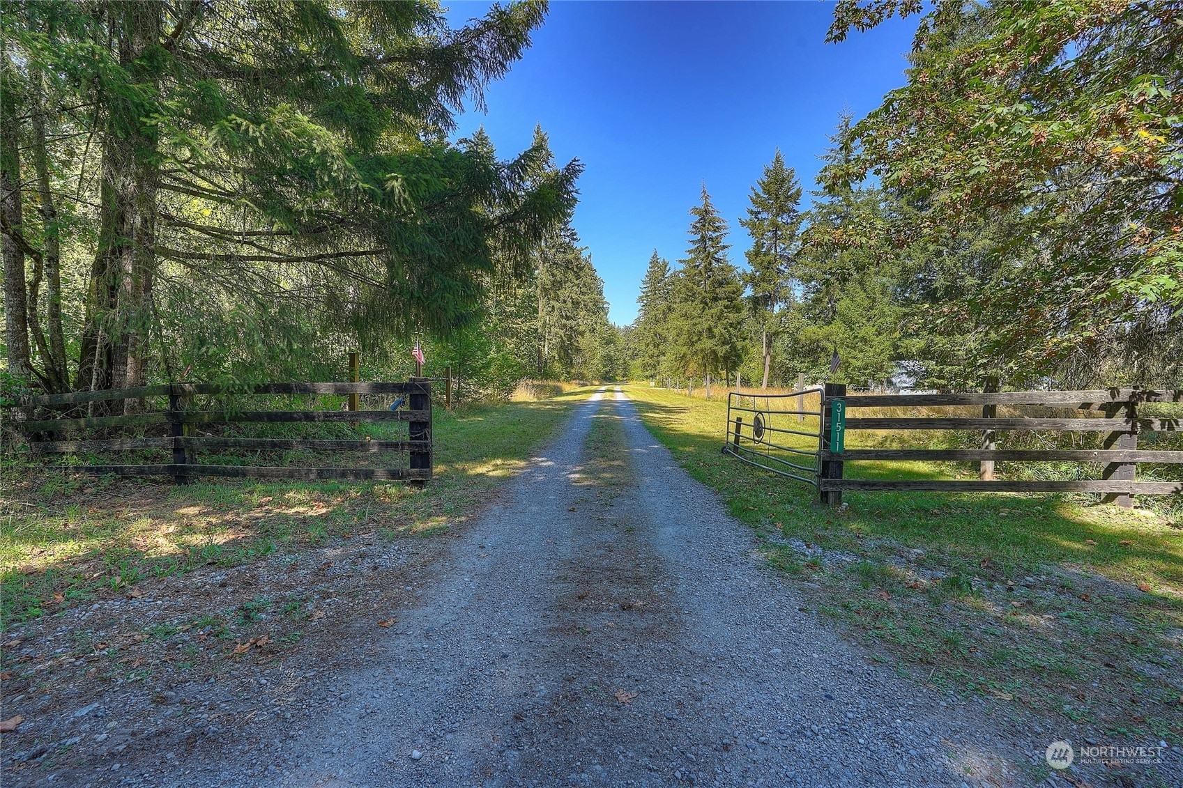 Property Photo:  31510 41st Avenue E  WA 98328 