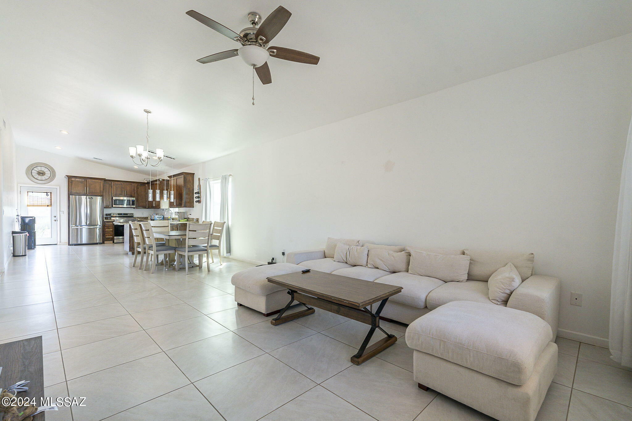 Property Photo:  1083 Ceda Court  AZ 85648 