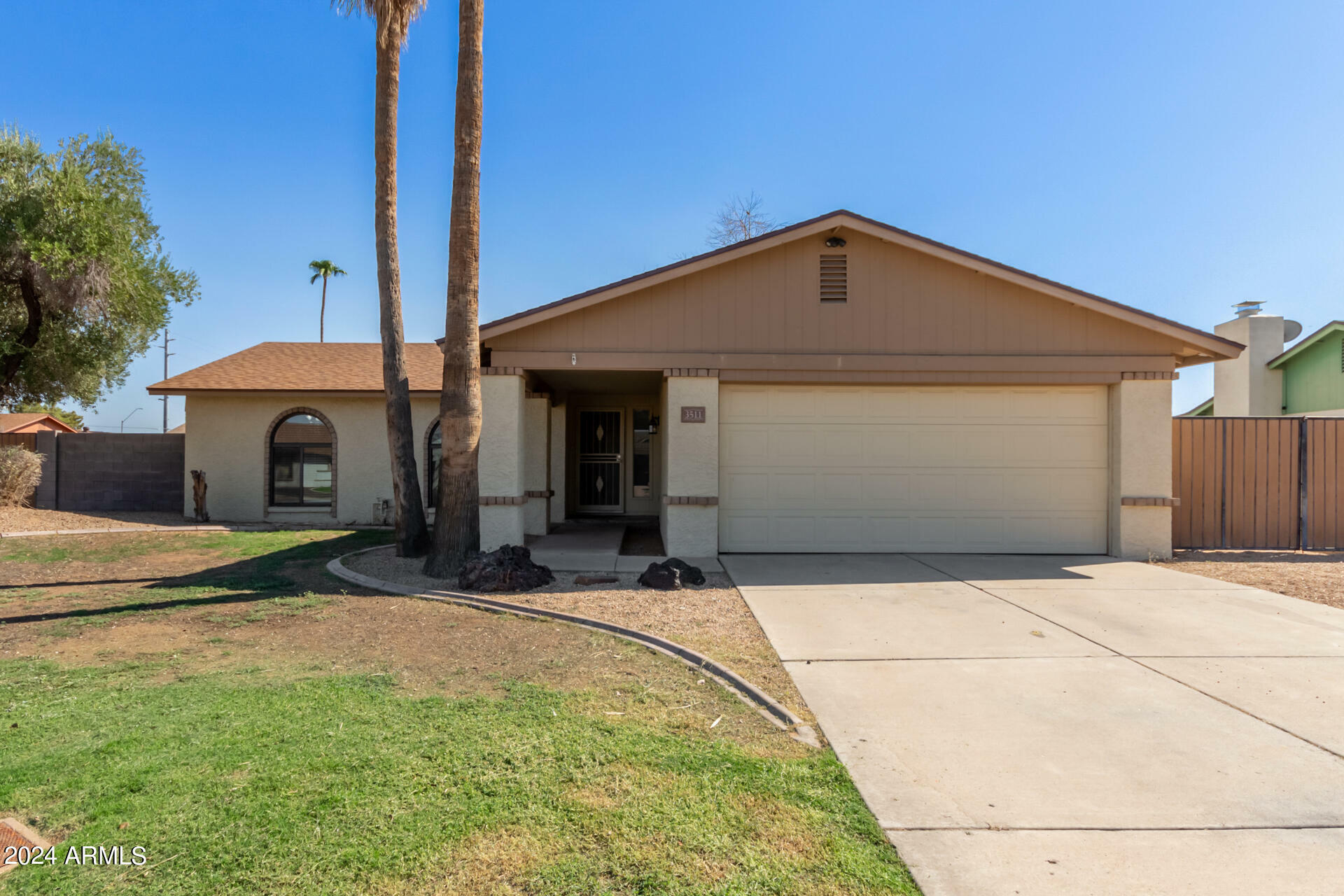 Property Photo:  3511 W Andorra Drive  AZ 85029 