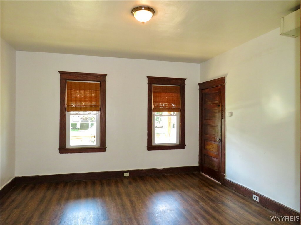 Property Photo:  120 Center Avenue  NY 14120 