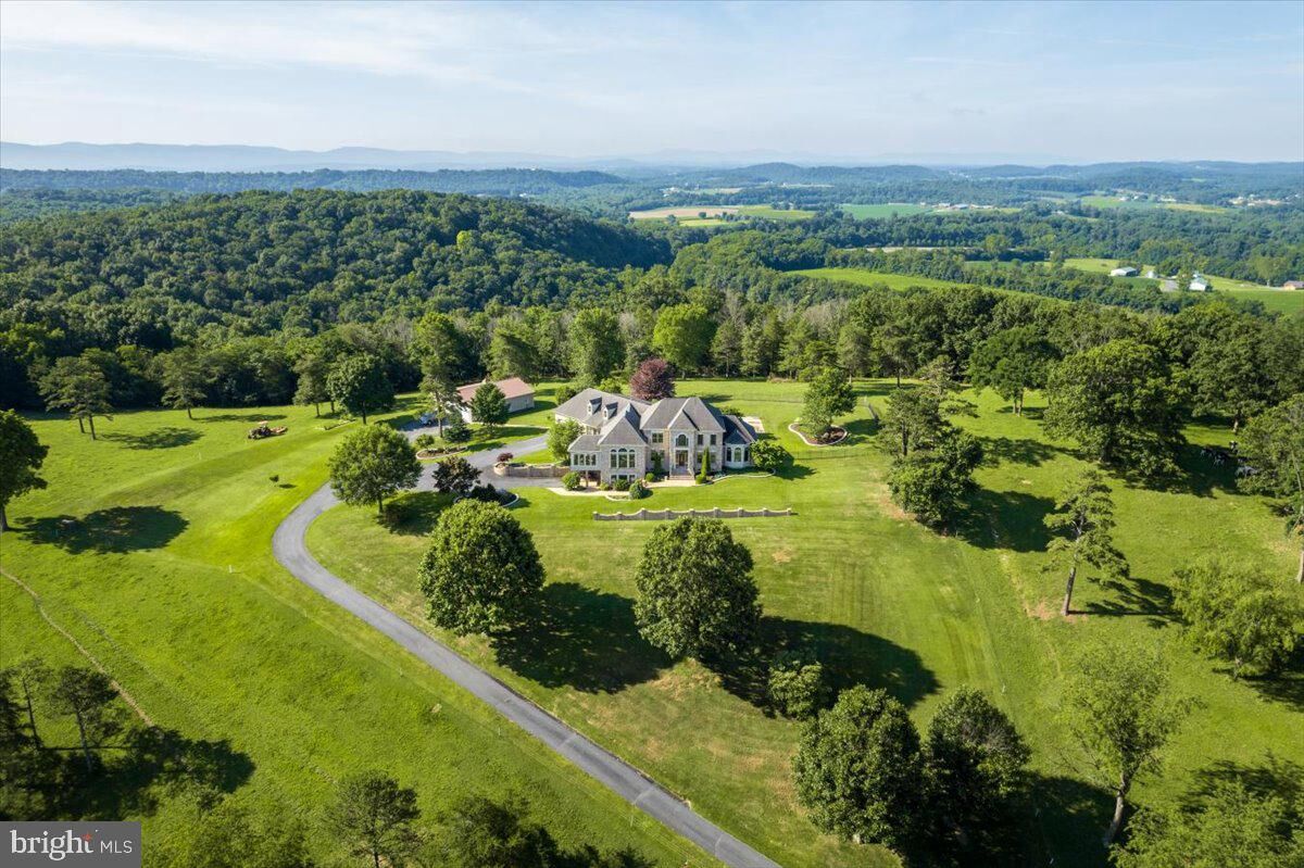 Property Photo:  1582 N River Road  VA 22841 