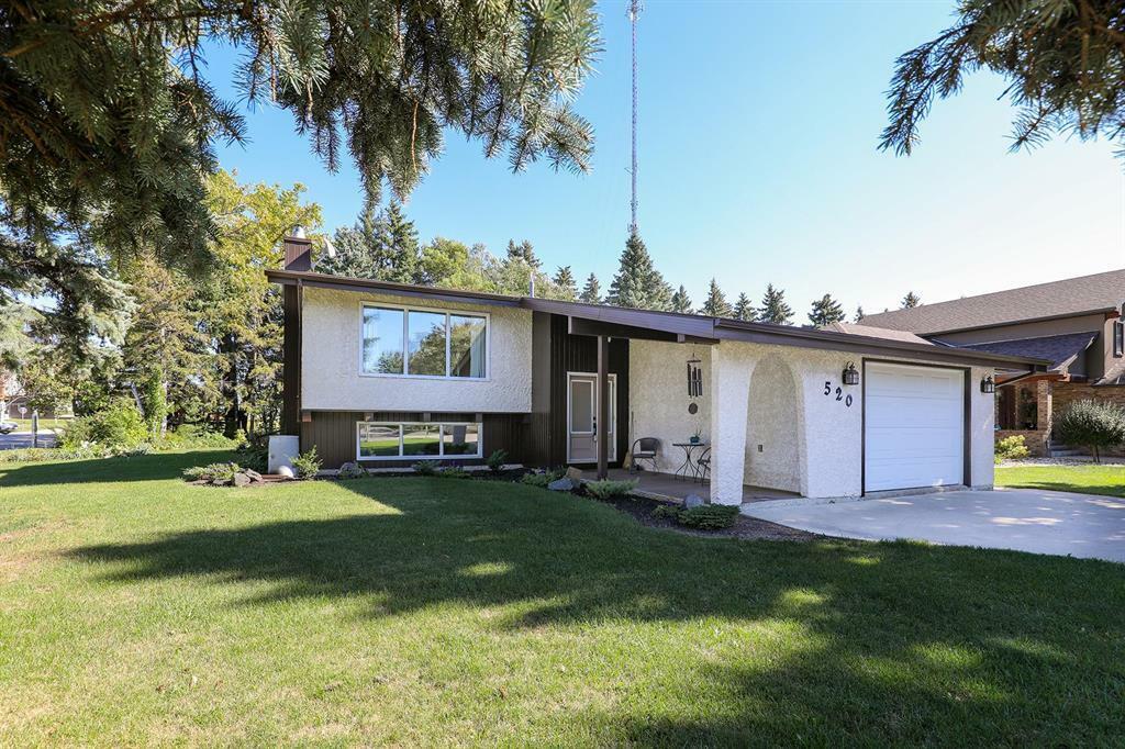 Property Photo:  520 Gordon Street  MB R5G 0J2 