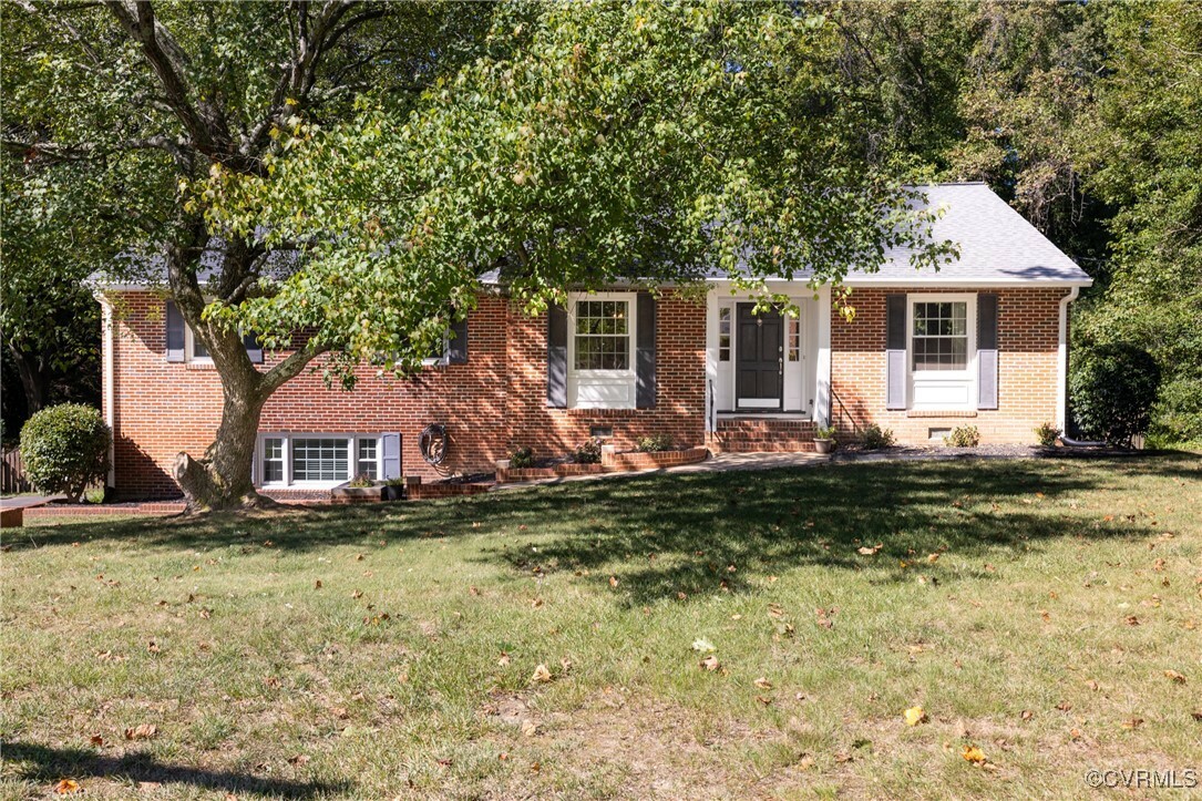 Property Photo:  1100 Waterford Drive  VA 23229 