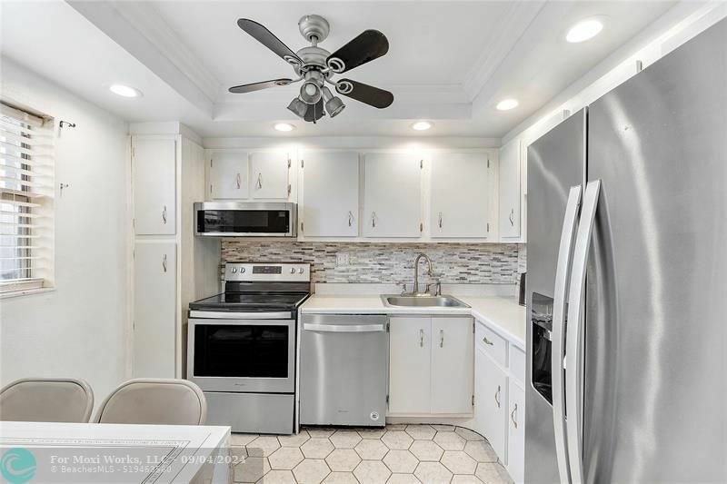 Property Photo:  8300 Sands Point Blvd 207 K  FL 33321 