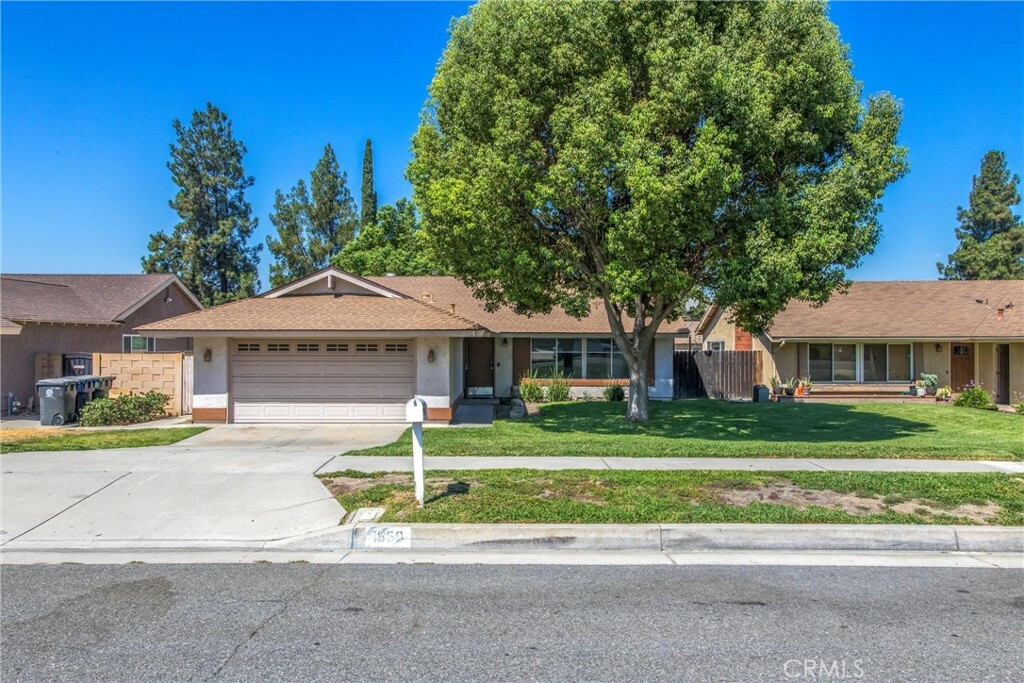 Property Photo:  1559 Clay Street  CA 92374 