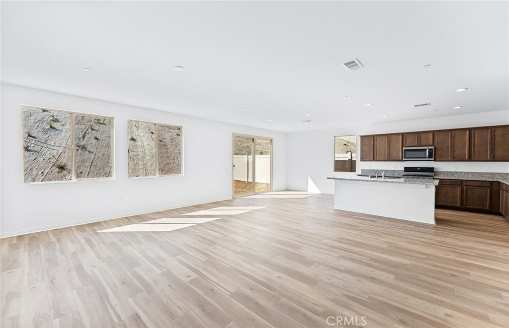 Property Photo: 3908 Hudson Lane CA 92530