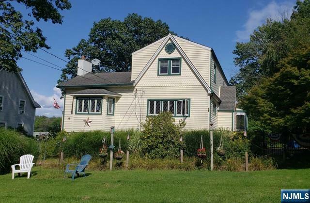 Property Photo:  55 Chapel Hill Road  NJ 07035 