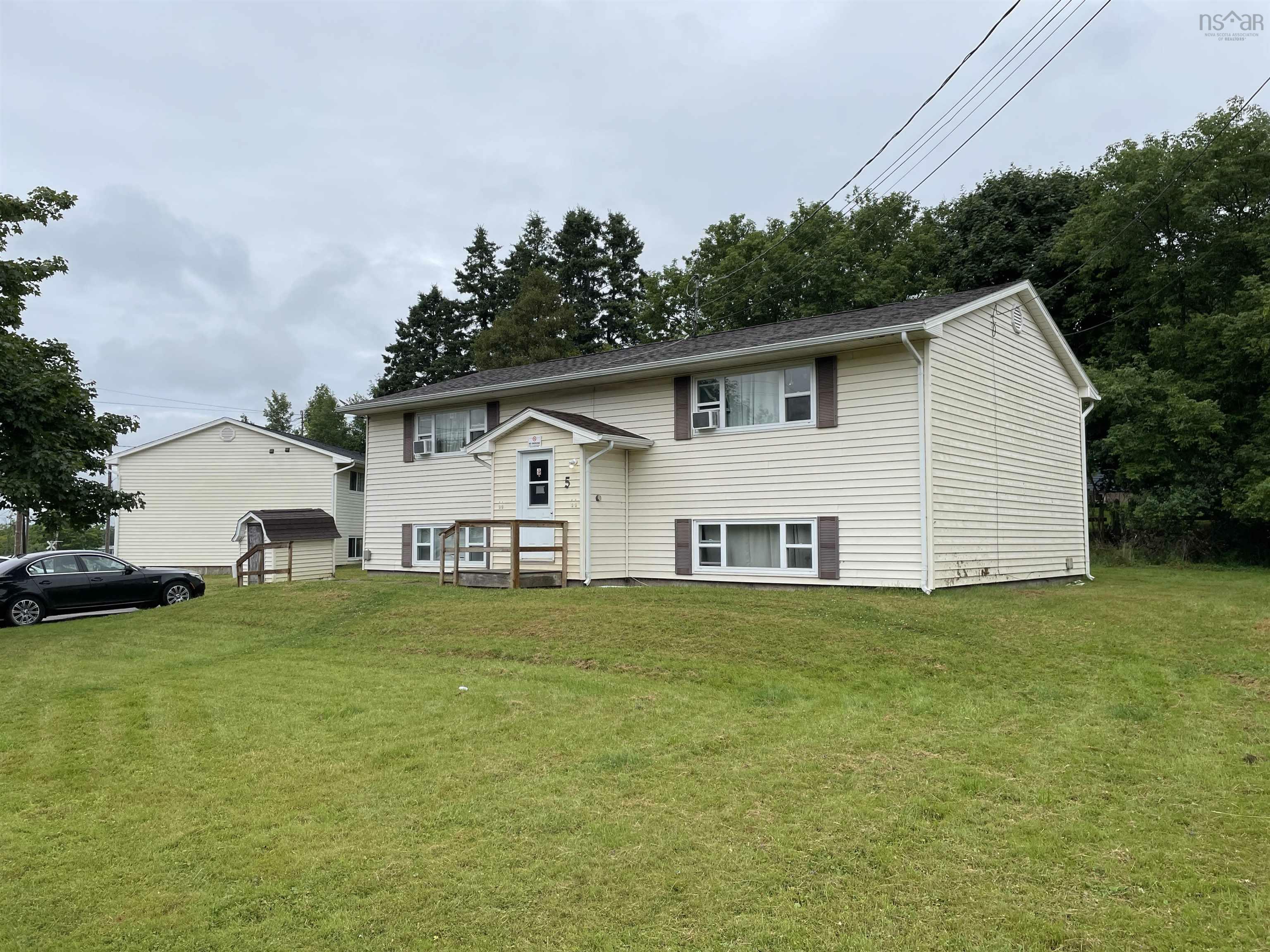 5 Minerva Drive  Truro NS B2N 5N8 photo