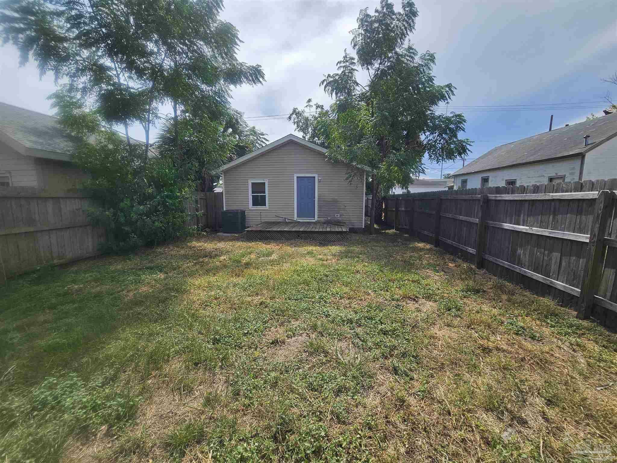 Property Photo:  2016 Dr Martin Luther King Jr Dr  FL 32503 