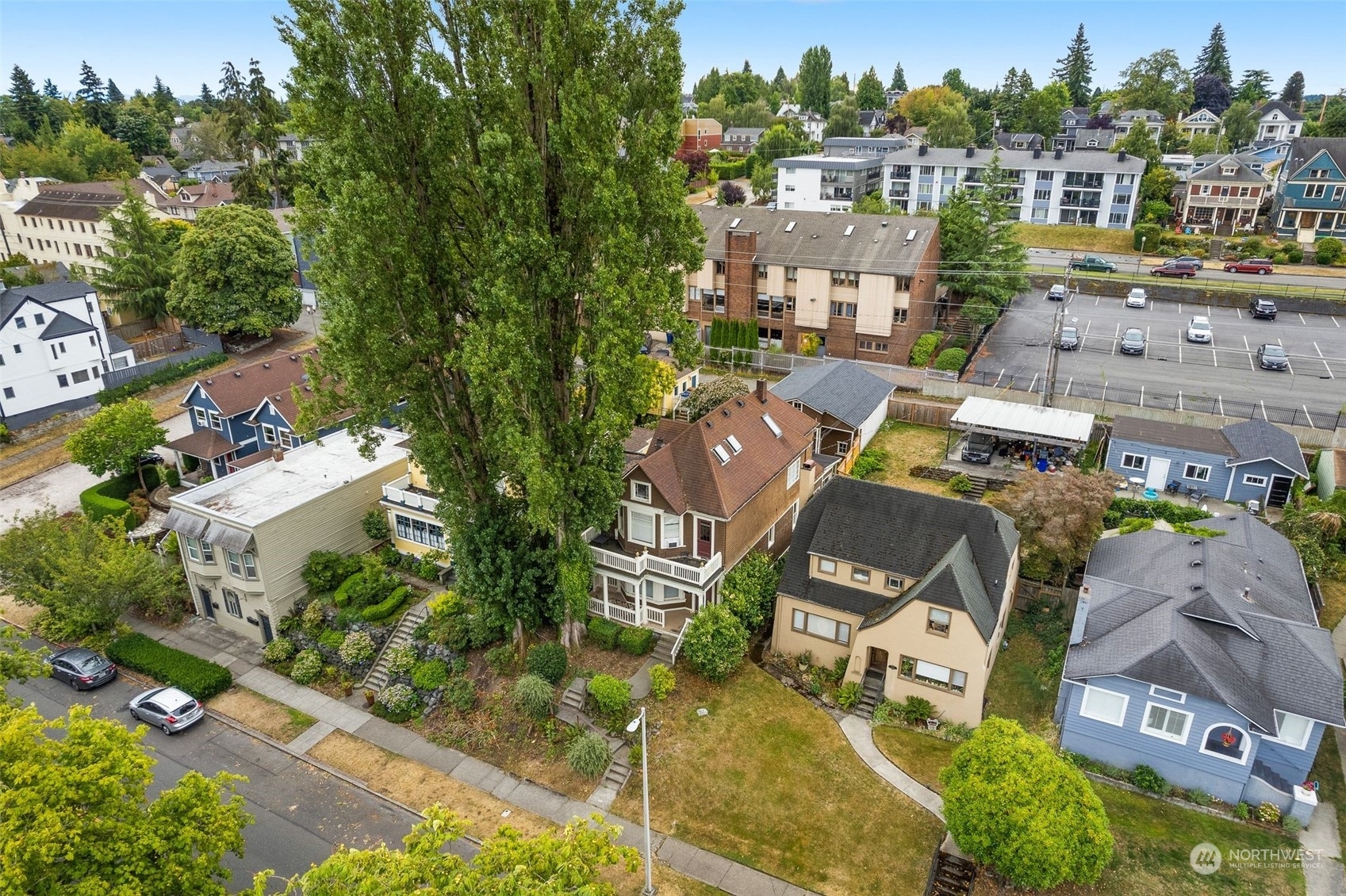 Property Photo:  1012 N I Street  WA 98403 