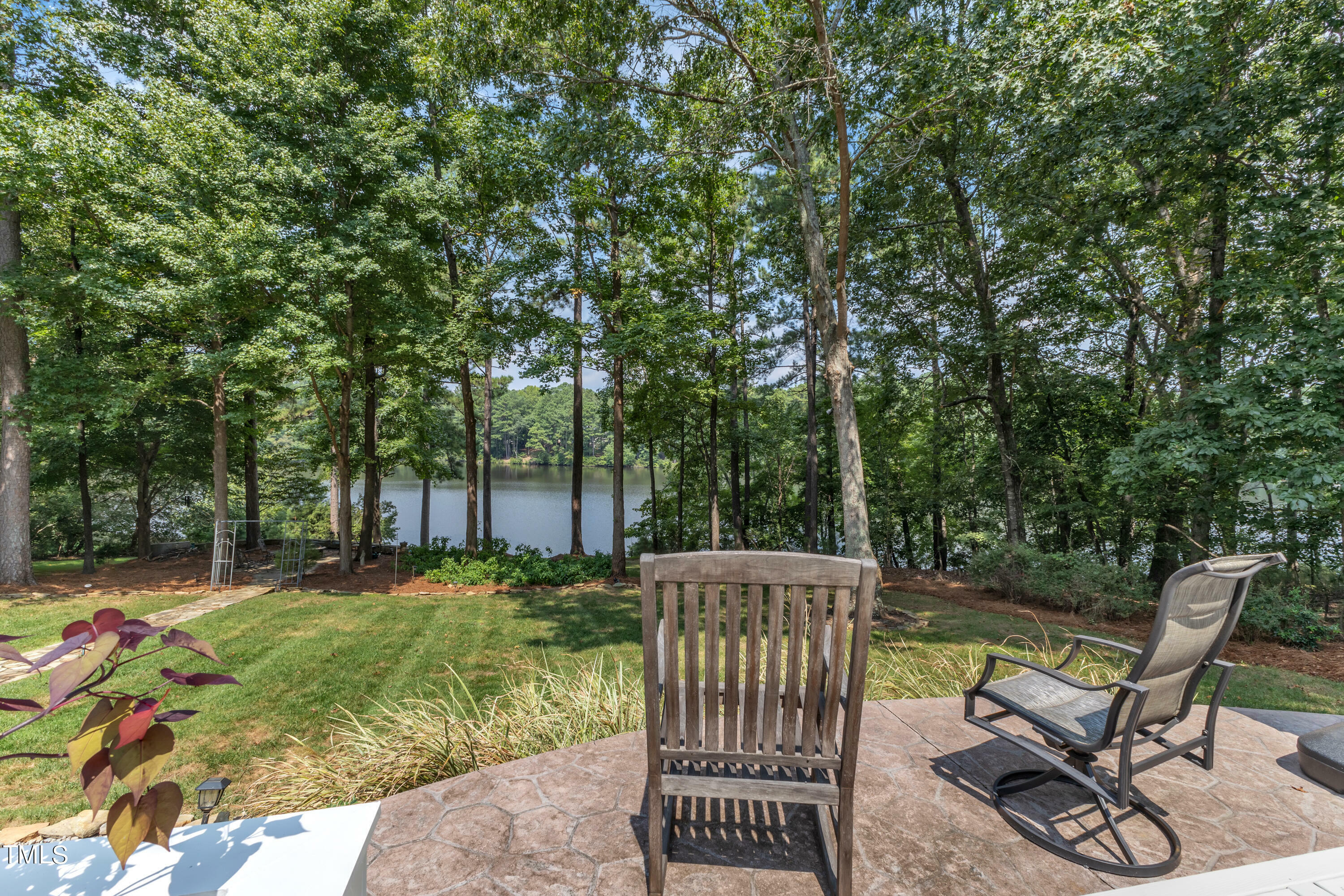 Property Photo:  4410 White Chapel Way  NC 27615 