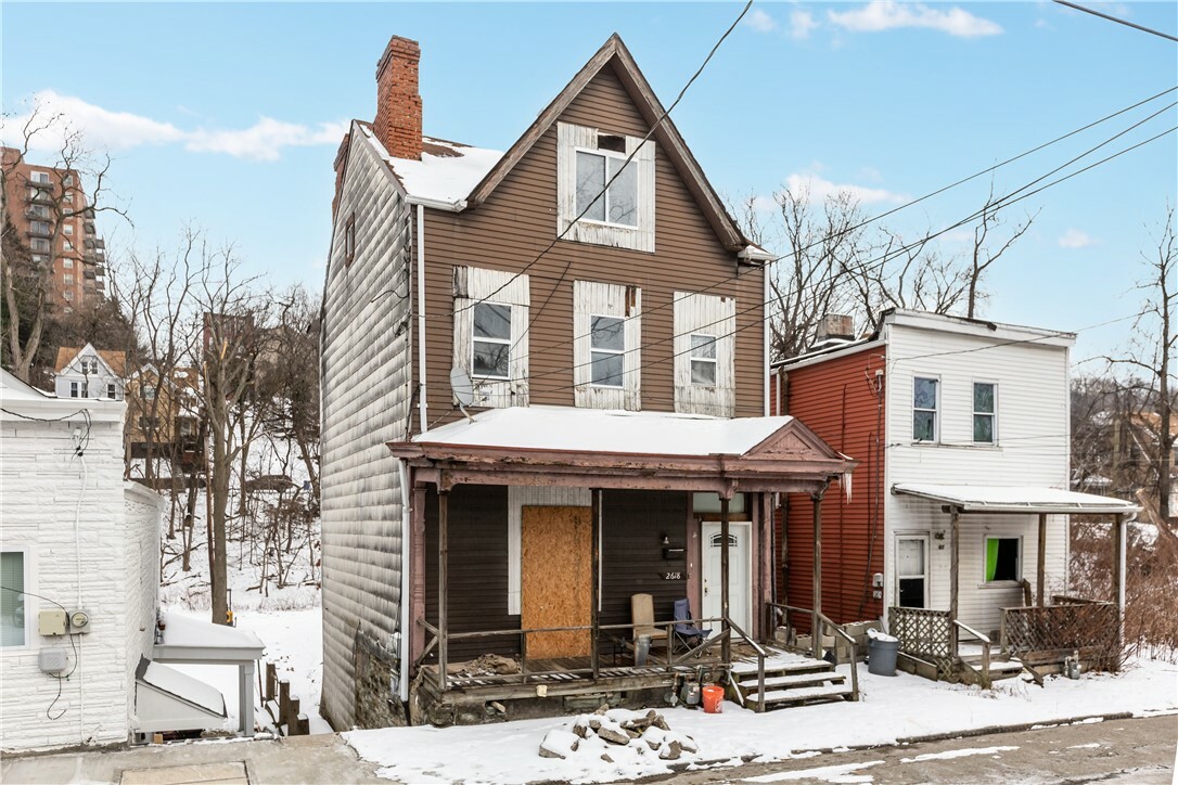 Property Photo:  2618 Leland St  PA 15214 