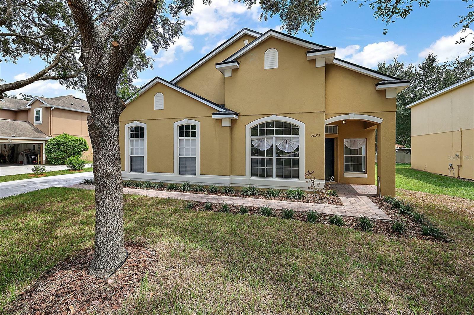 Property Photo:  2073 Home Again Road  FL 32712 