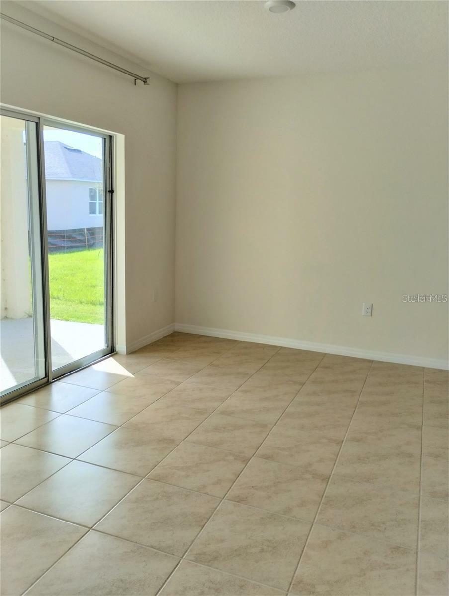 Property Photo:  1957 Carnostie Road  FL 33884 