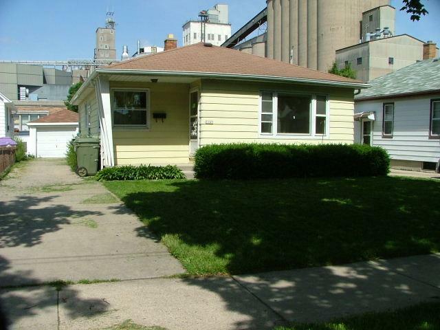 2165 S 37th St  Milwaukee WI 53215 photo