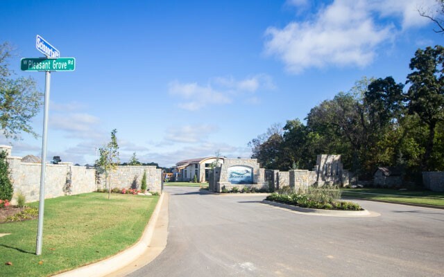 Property Photo: 8405 W Pepper Grass AR 72713