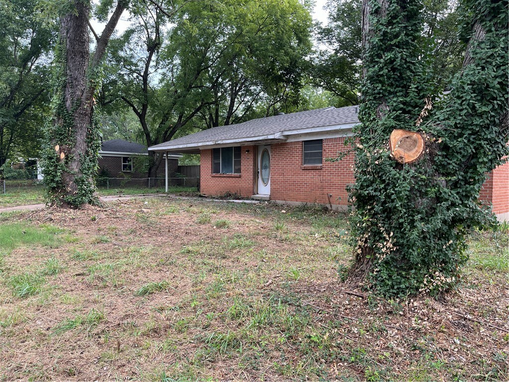 Property Photo:  1250 Baldwin Avenue  AR 72701 