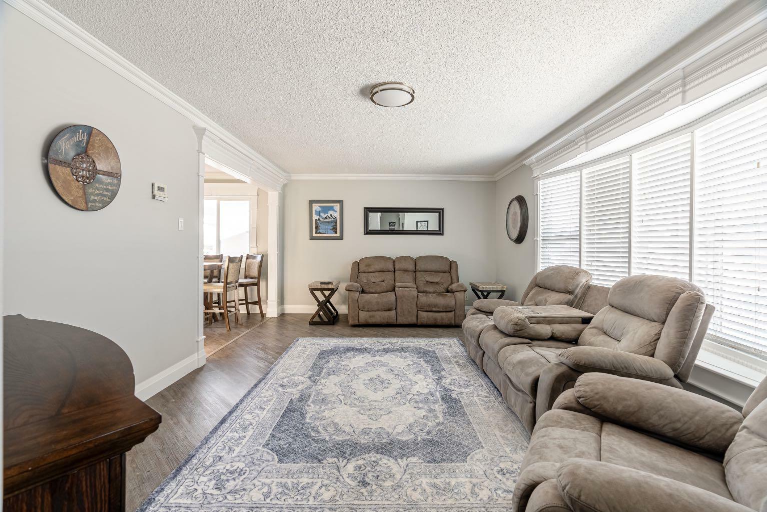 Property Photo:  399 Cornwall Drive  AB T9K 1G8 