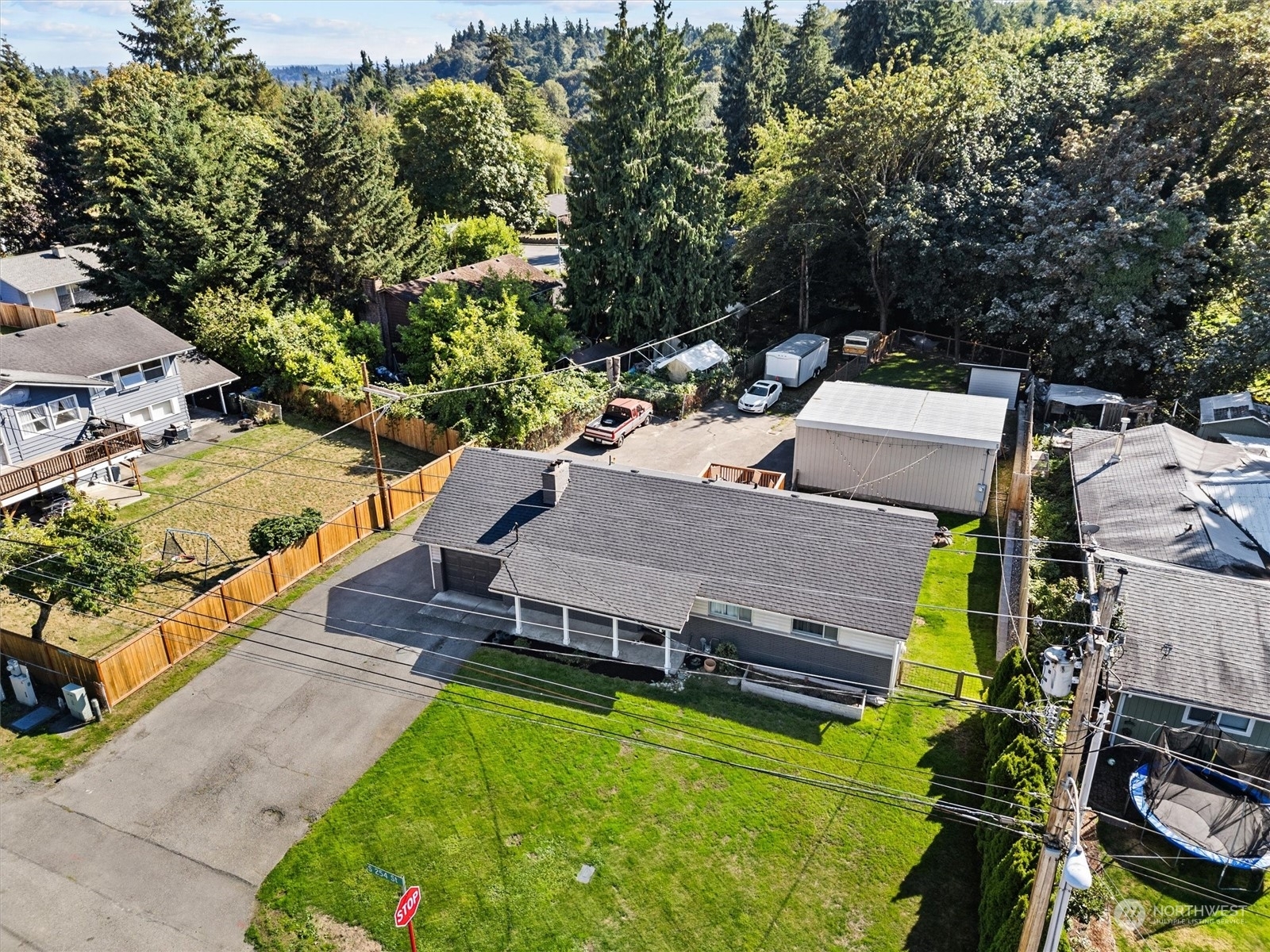 Property Photo:  4343 S 254th Street  WA 98032 