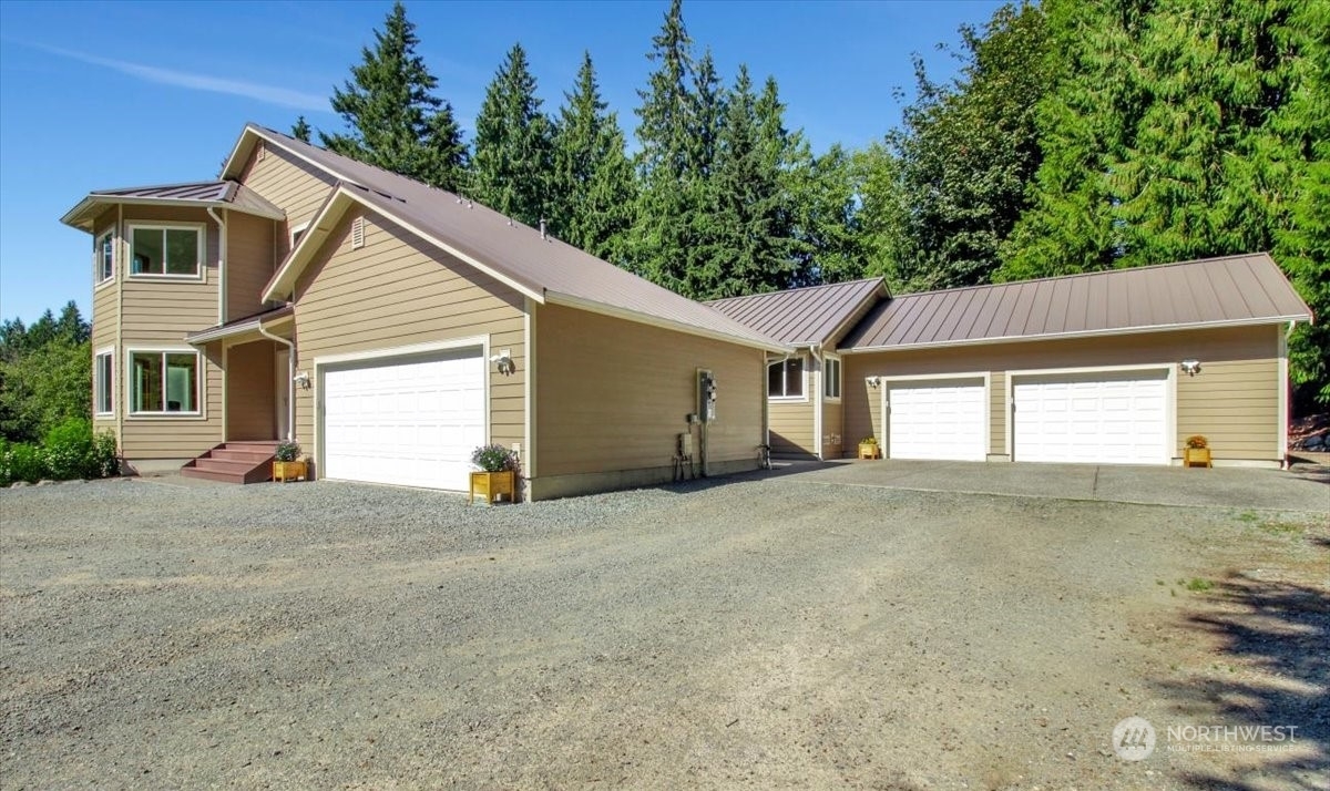 Property Photo:  7425 190th Place NE  WA 98223 