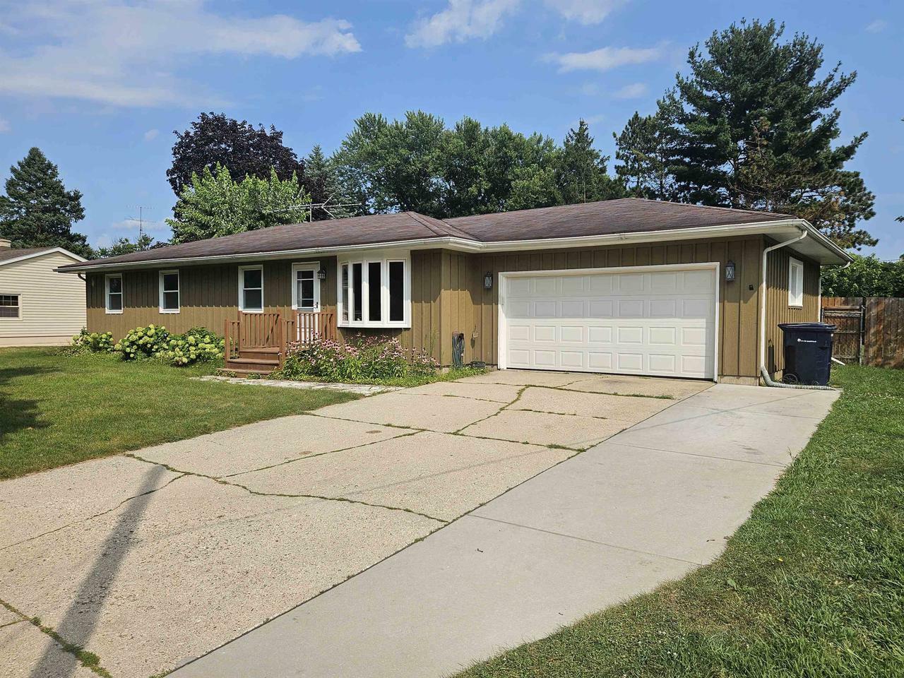 Property Photo:  229 South Pontiac Drive  WI 53545 