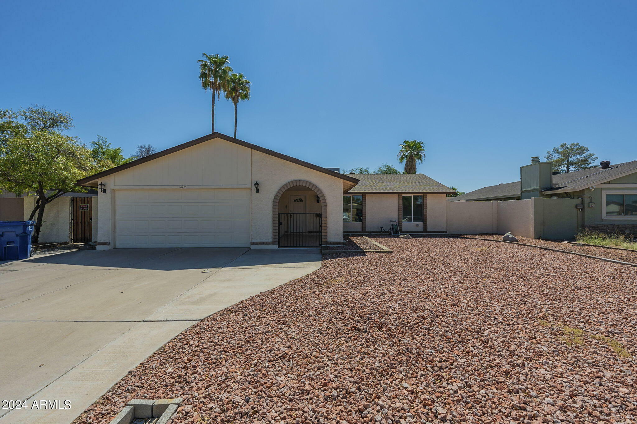 1605 W Palomino Drive  Chandler AZ 85224 photo