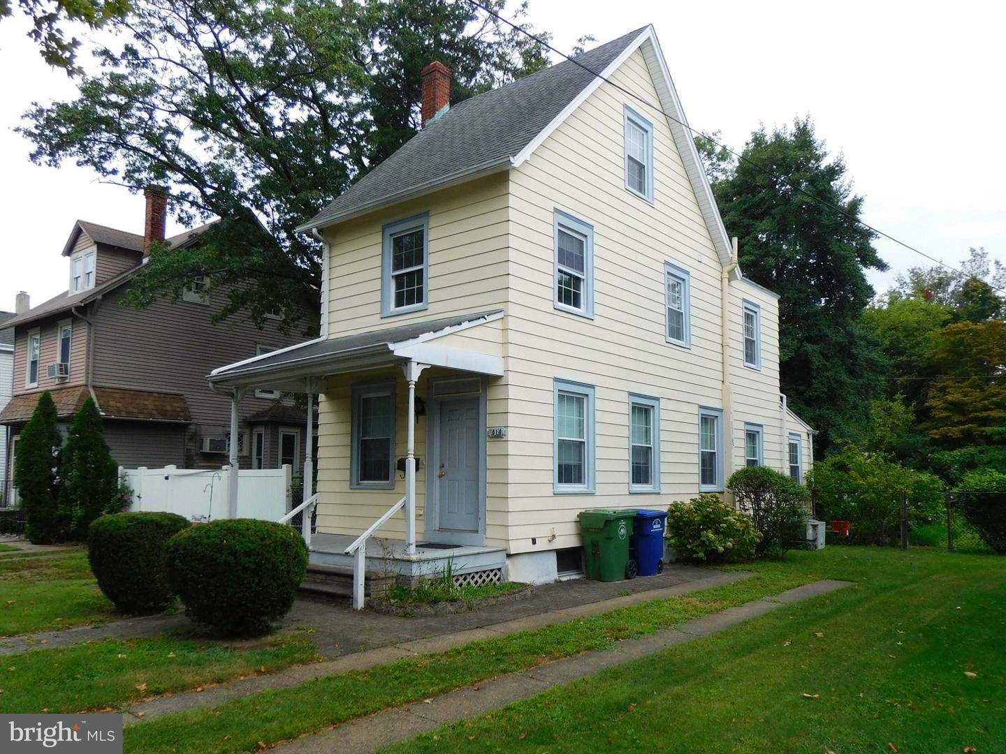 Property Photo:  414 Leconey Avenue  NJ 08065 