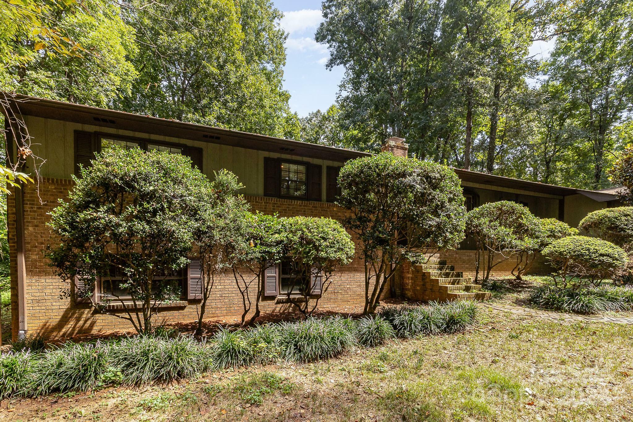 Property Photo:  219 Scalybark Trail  NC 28027 