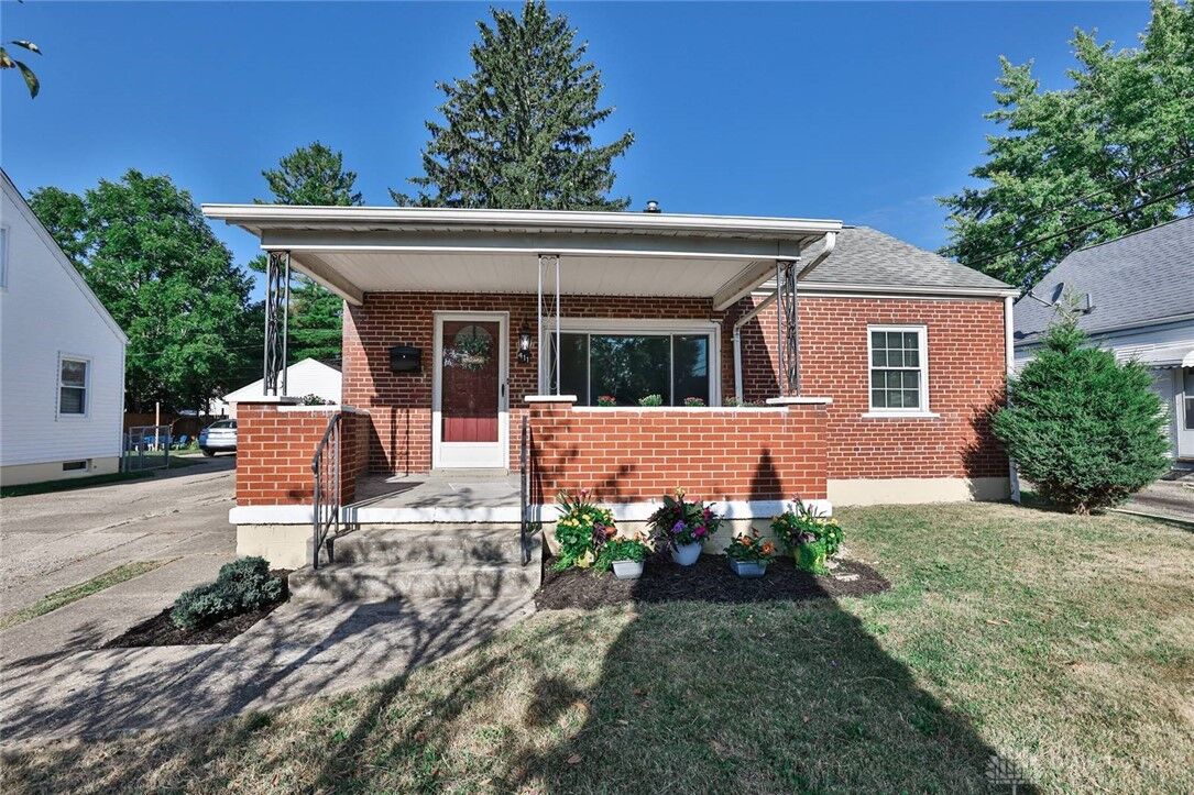 Property Photo: 411 Cape Cod Drive OH 45505