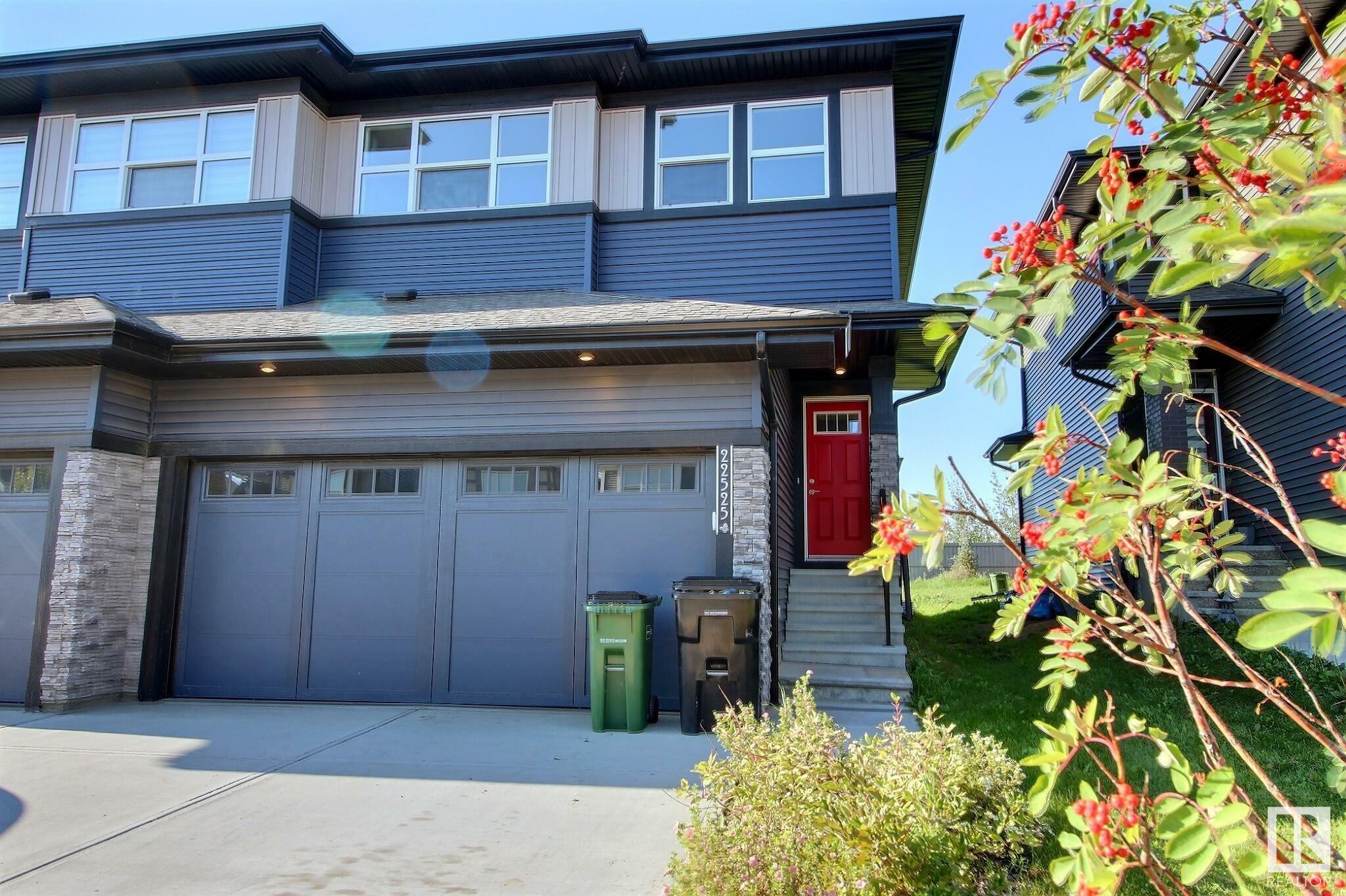 Property Photo:  22525 80 Avenue NW  AB T5T 7H8 