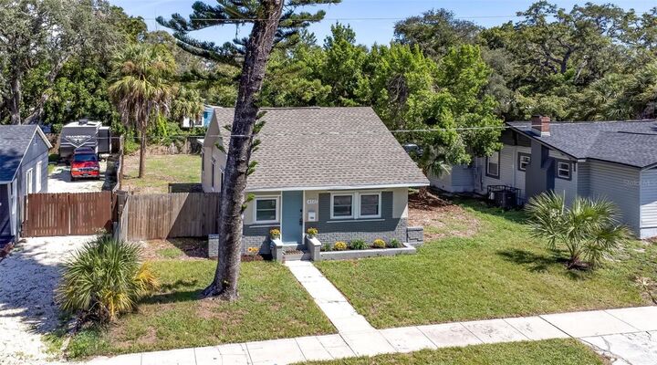 Property Photo:  4327 17th Avenue S  FL 33711 