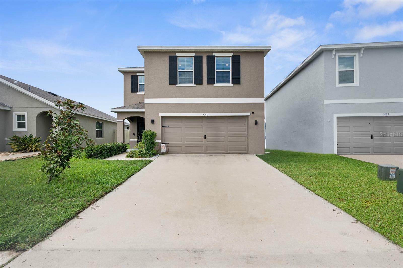 Property Photo:  6581 Longboat Drive  FL 34604 