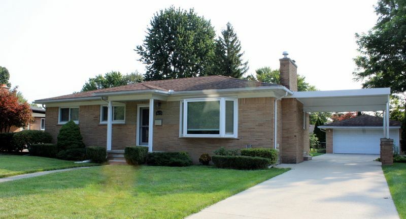 Property Photo:  9673 Andrews  MI 48101 1217 