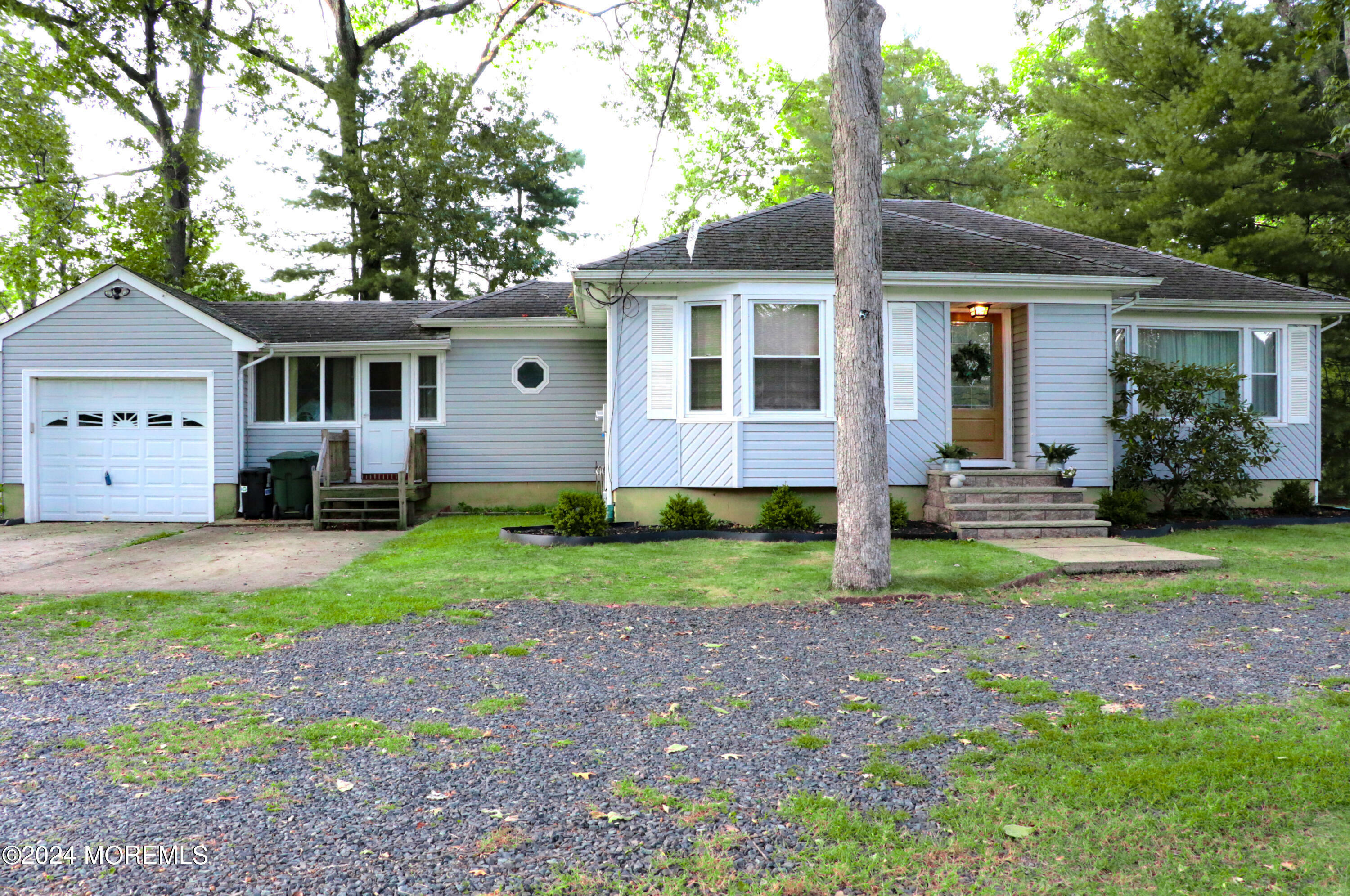 Property Photo:  127 Locust Avenue  NJ 07731 