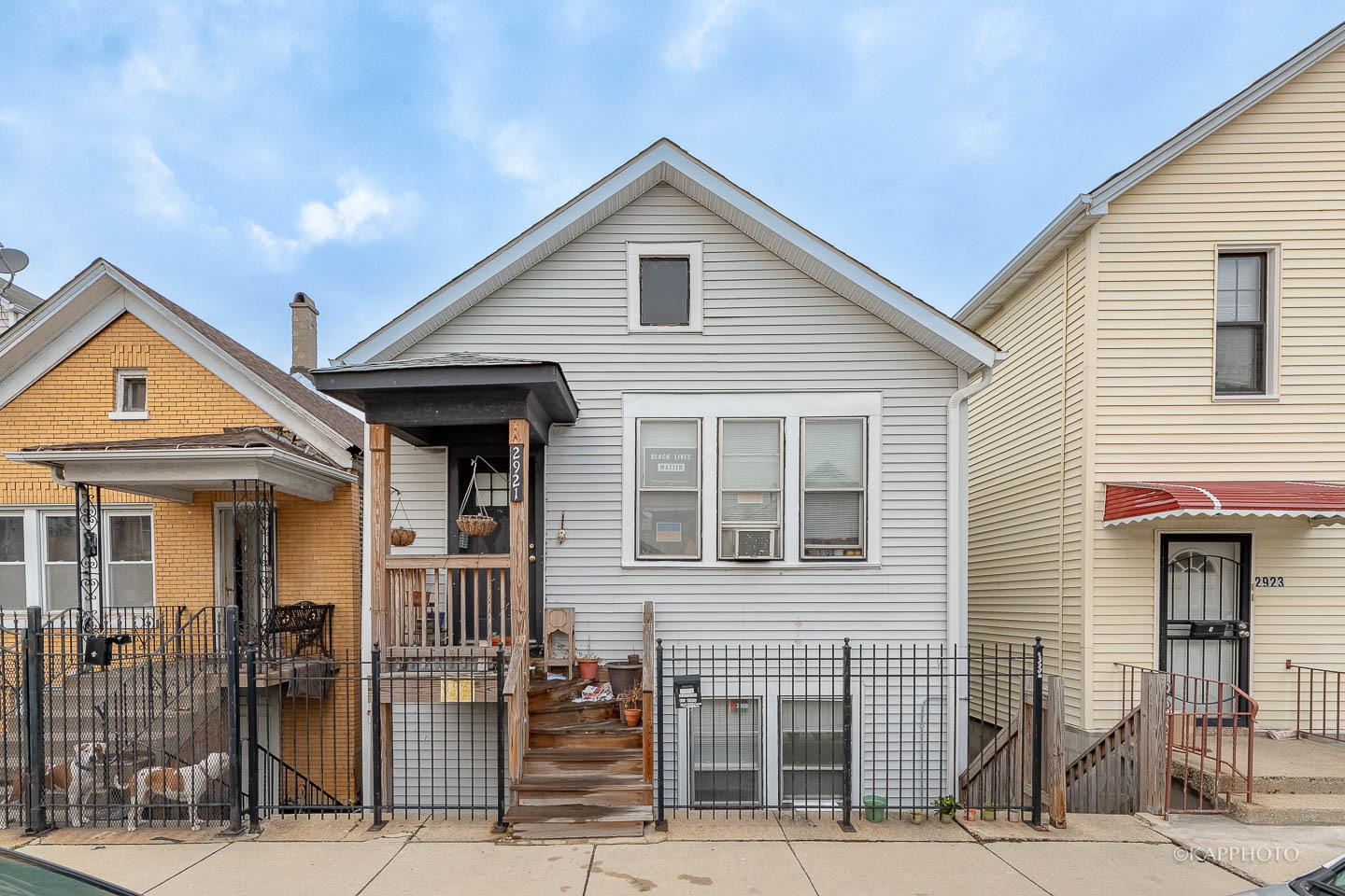 2921 S Bonfield Street  Chicago IL 60608 photo