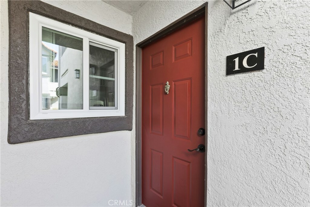 Property Photo:  16377 Lakeshore Drive 1C  CA 92530 