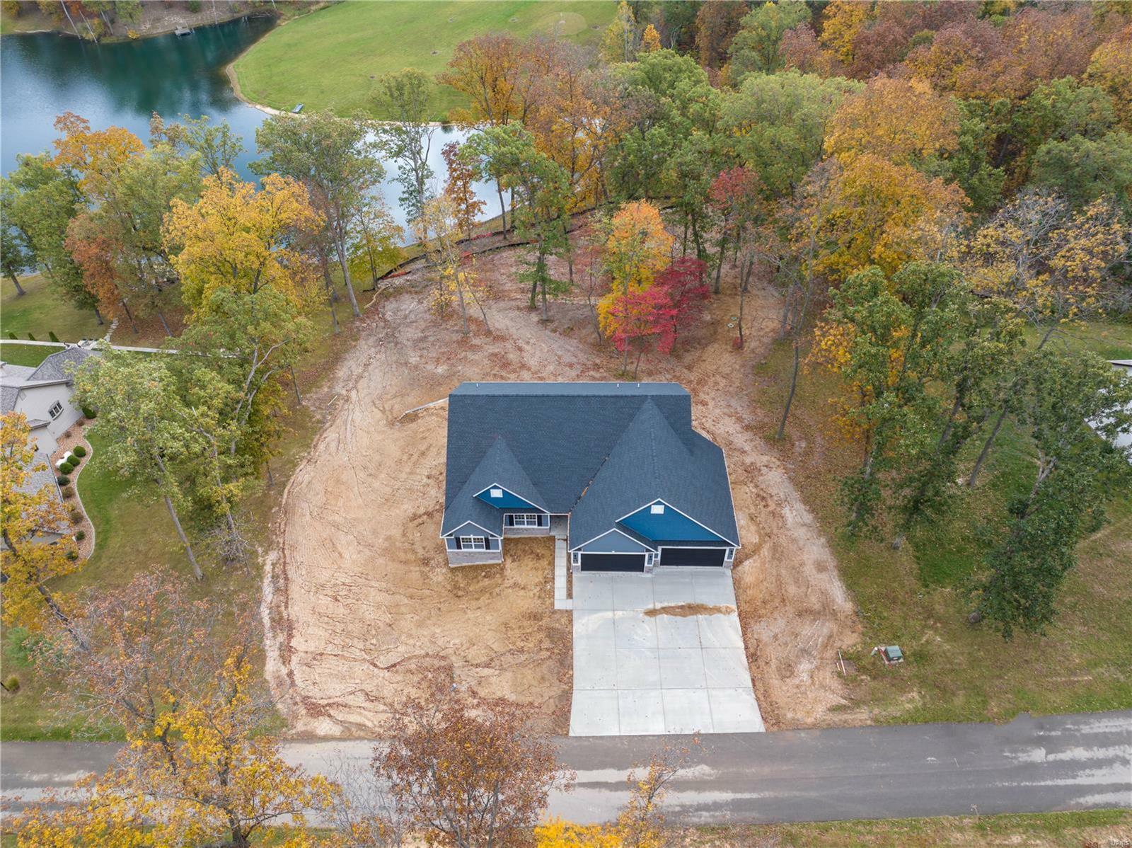 Property Photo:  40 Lake Bend Drive  MO 63389 