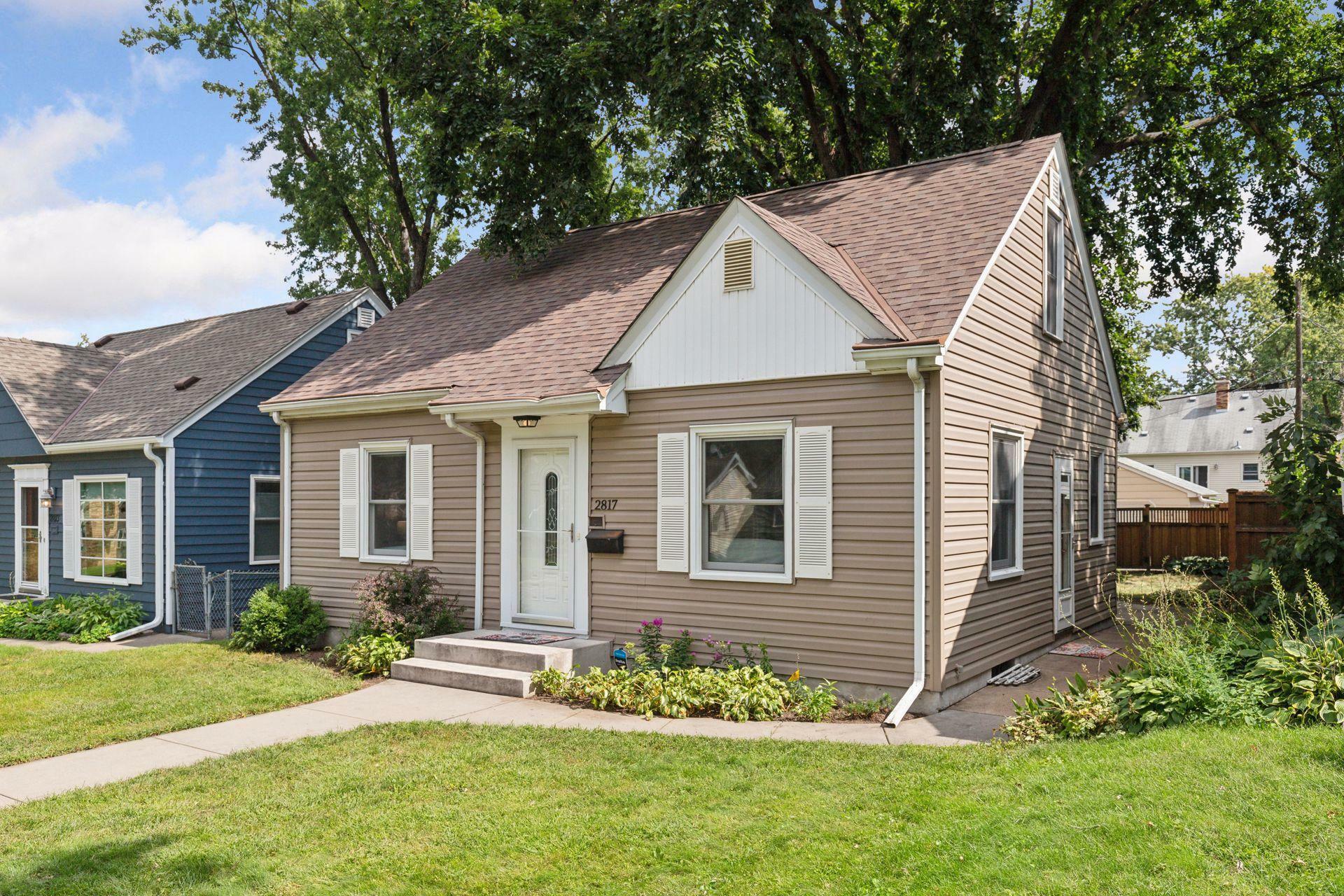 Property Photo:  2817 Colorado Avenue S  MN 55416 