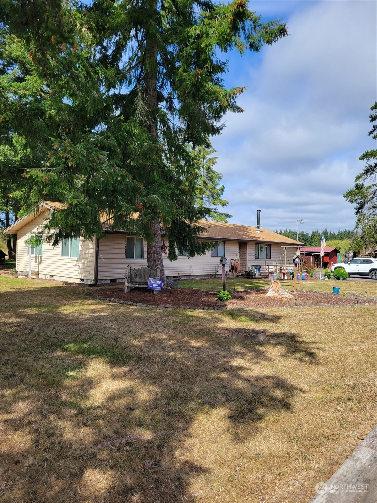 105 Florence Place  Winlock WA 98596 photo