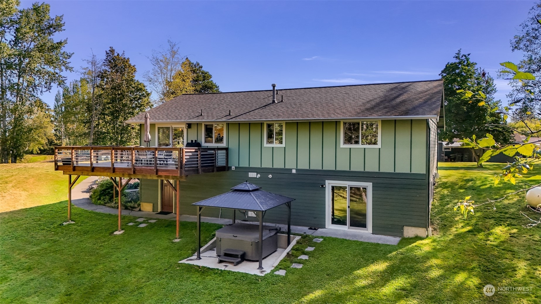 Property Photo:  2993 Canlin Drive  WA 98248 